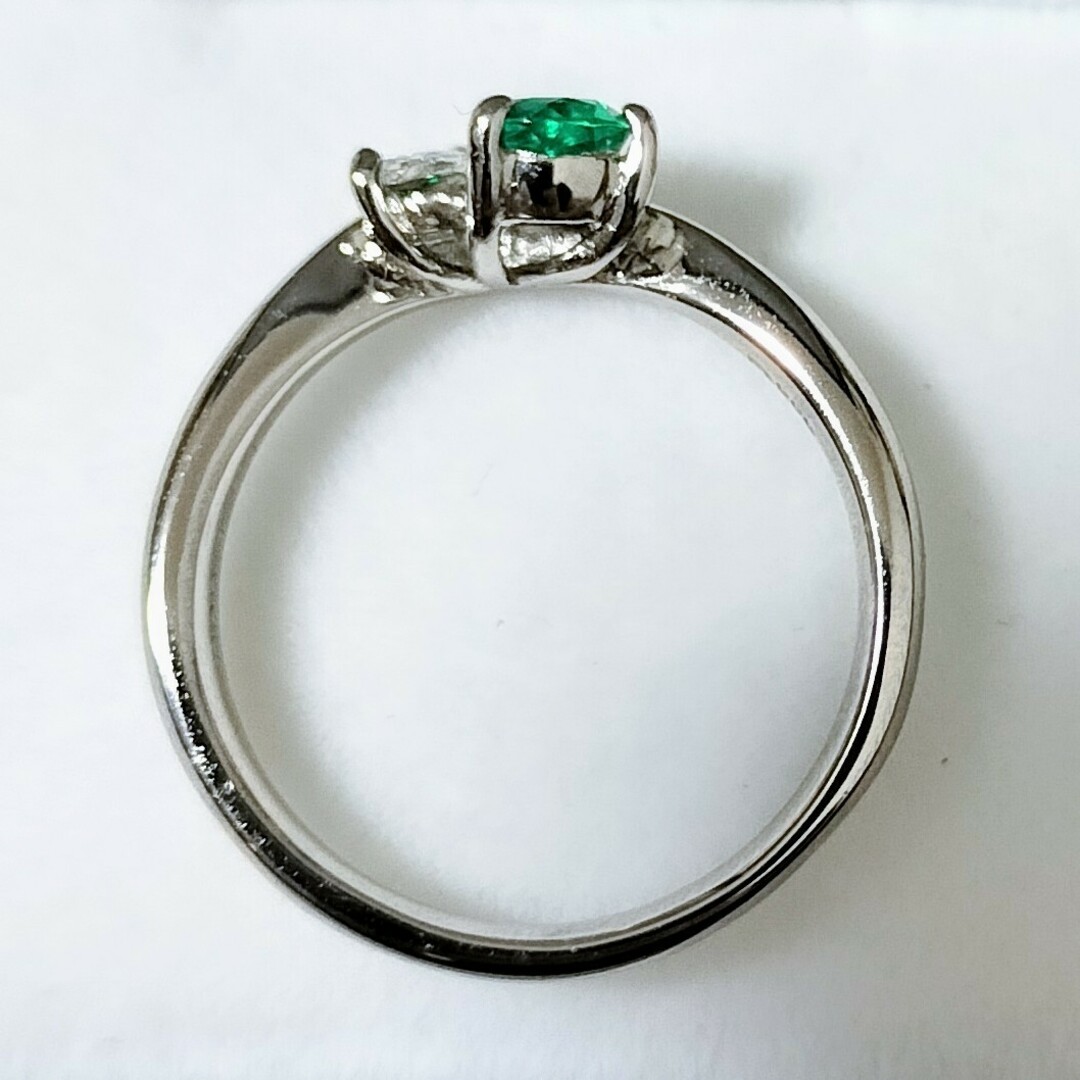 コロンビア産 ダイヤモンド×エメラルド リング Pt900 0.30ct レディースのアクセサリー(リング(指輪))の商品写真