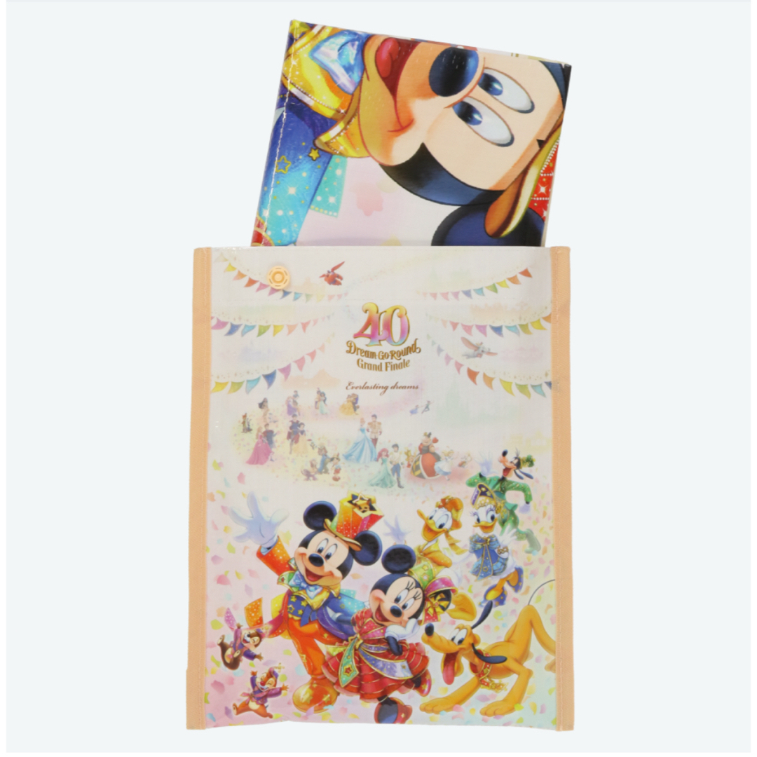 Disney(ディズニー)のディズニー　40周年　レジャーシート エンタメ/ホビーのおもちゃ/ぬいぐるみ(キャラクターグッズ)の商品写真