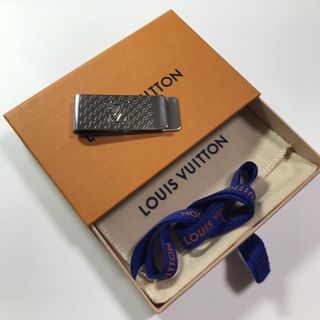 LOUIS VUITTON - LOUIS VUITTON　ルイヴィトン　マネークリップ　シルバー　M65041