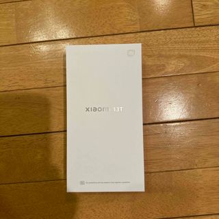 シャオミ(Xiaomi)のXiaomi 13T XIG04 メドウグリーン　新品(スマートフォン本体)