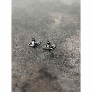 《 新品未使用 》Vivienne Westwood ピアス クリーナー 袋付き