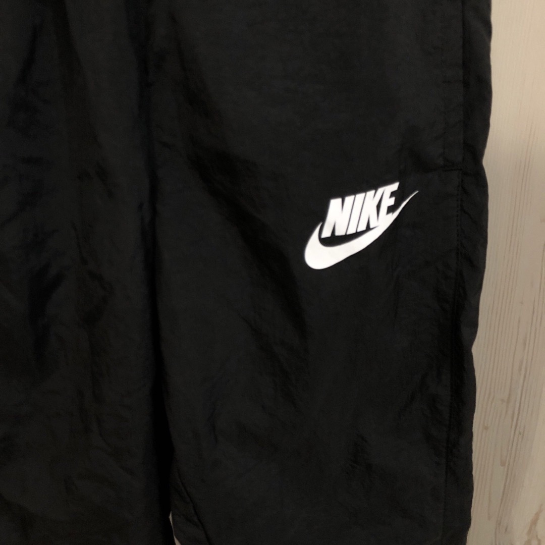 NIKE(ナイキ)のY-Y様専用。新品タグ付き。NIKE パンツ　ジャージ　キッズS 140㎝ キッズ/ベビー/マタニティのキッズ服女の子用(90cm~)(パンツ/スパッツ)の商品写真