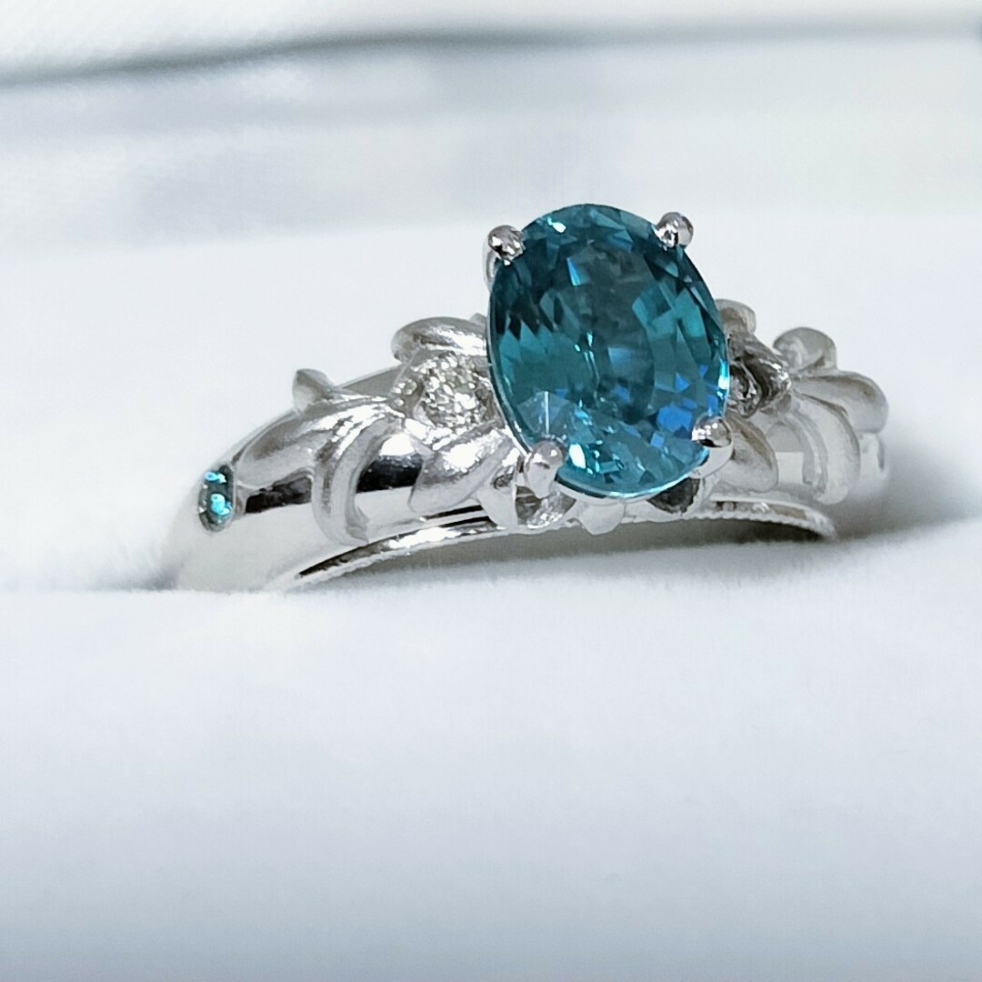 名執左結里 ダイヤモンド×ブルージルコン リング K18WG 2.317ct 名執左結里 ダイヤモンド×ブルージルコン リング K18WG 2.317ct