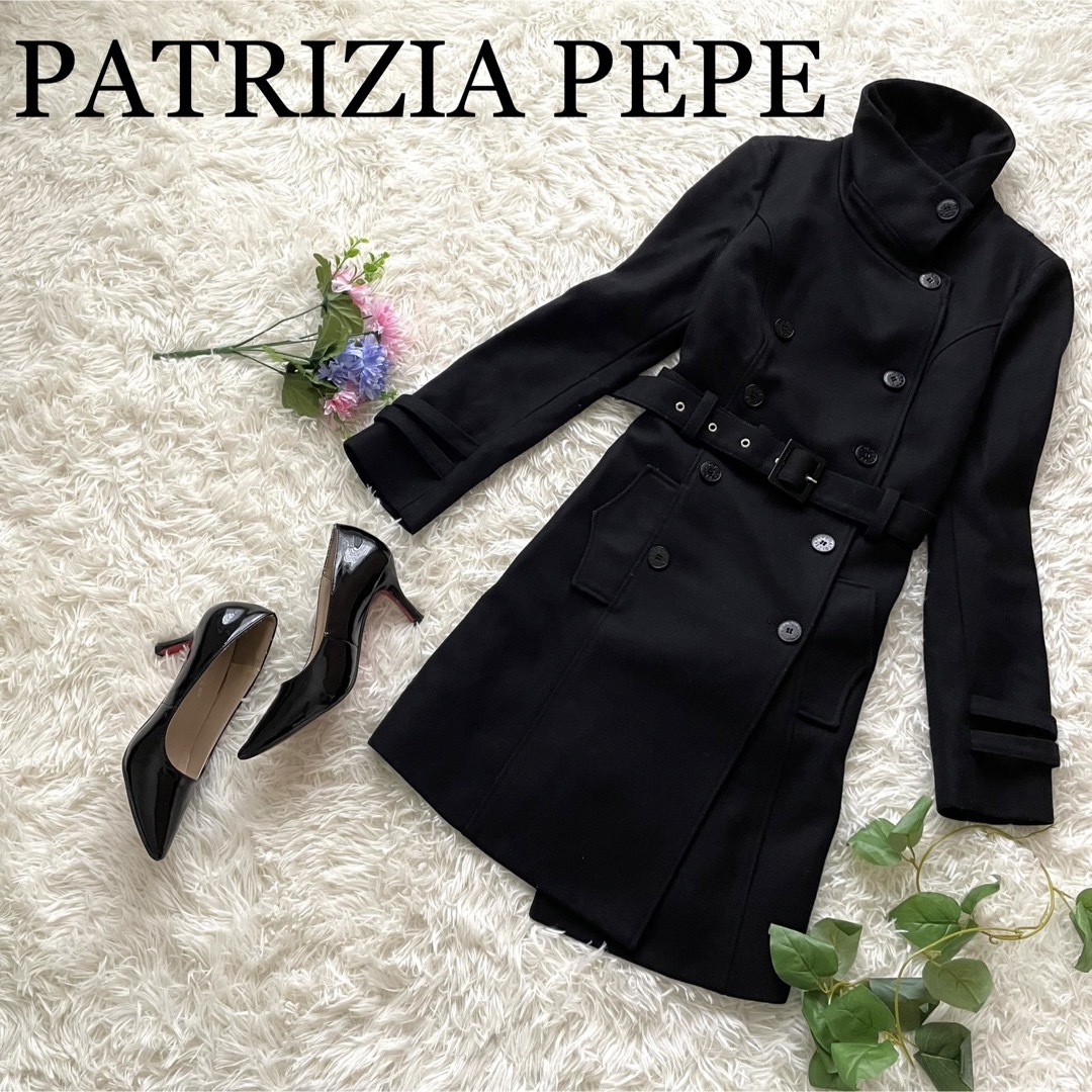 PATRIZIA PEPE(パトリツィアペペ)の【イタリア製】パトリツィアぺぺ　スタンドカラーコート　ベルデット　黒 レディースのジャケット/アウター(ロングコート)の商品写真