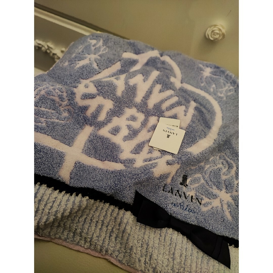 LANVIN en Bleu(ランバンオンブルー)のLANVIN レディースのファッション小物(ハンカチ)の商品写真