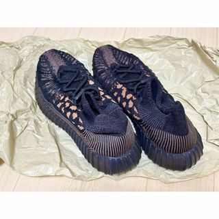 オリジナルス(Originals（adidas）)のadidas YZY350V2  CMPCT 〈Slacar〉 US11 1/2(スニーカー)