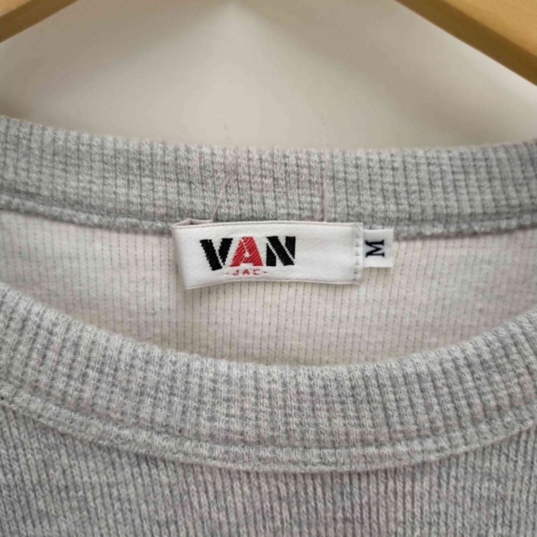 VAN Jacket(ヴァンヂャケット)のVAN(ヴァン) バック刺繍トレーナー メンズ トップス スウェット・トレーナー メンズのトップス(スウェット)の商品写真