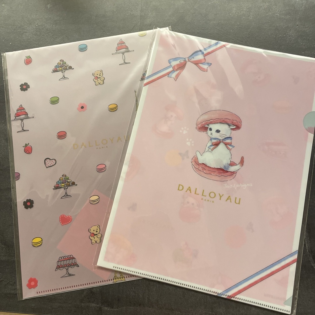 ダロワイヨ クリアファイル 2枚セットの通販 by ふたごのいちご ダロワイヨ クリアファイル 2枚セットの通販 by ふたごのいちご