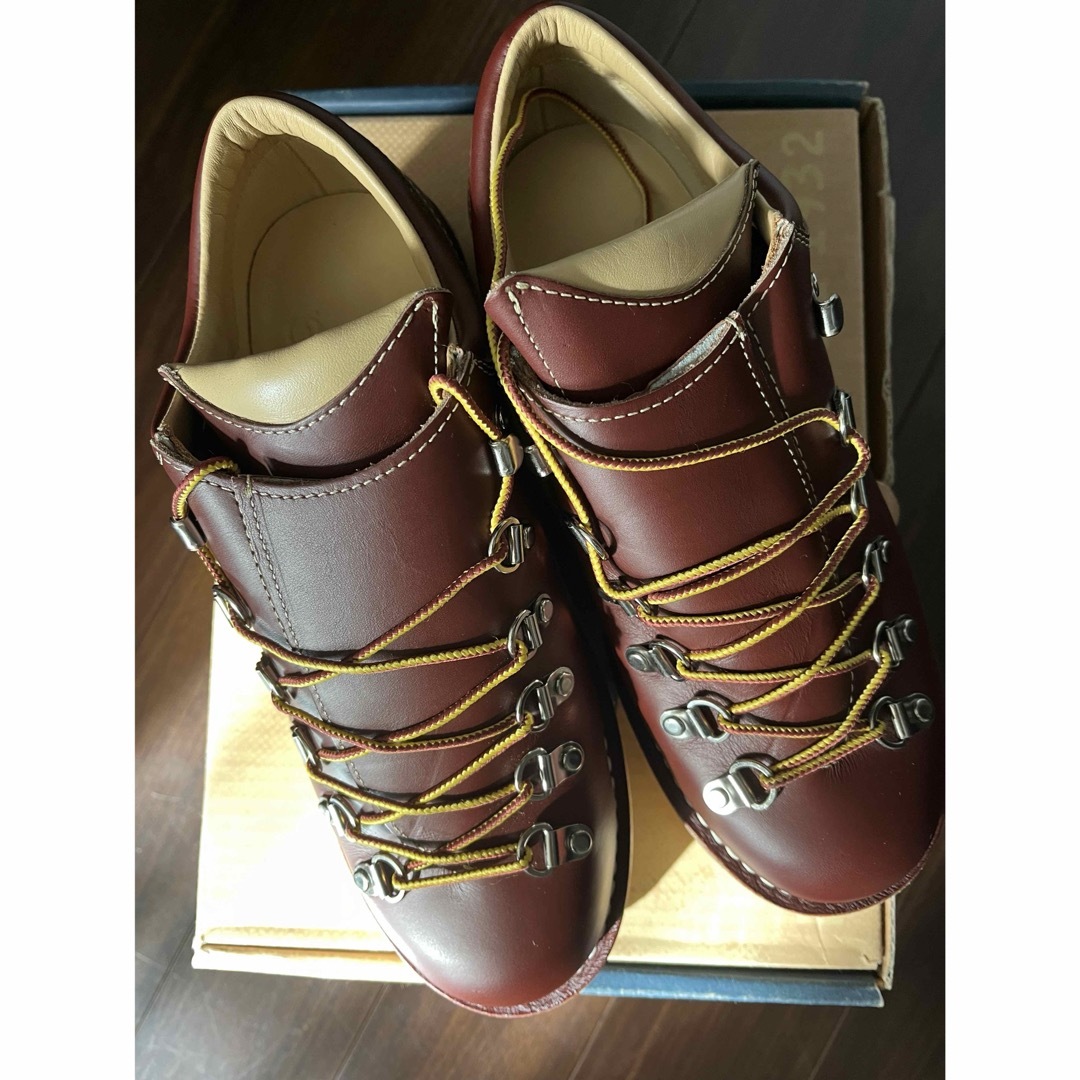 Danner(ダナー)のDANNER MT.RIDGE LOW CRISTY D-4007値下げ不可 メンズの靴/シューズ(ブーツ)の商品写真