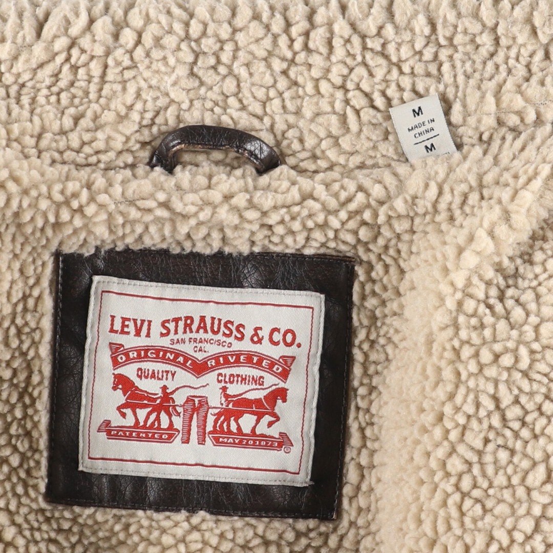 Levi's(リーバイス)の古着 リーバイス Levi's LEVI STRAUSS & CO. フェイクレザーブルゾンタイプ メンズM /eaa414135 メンズのジャケット/アウター(レザージャケット)の商品写真