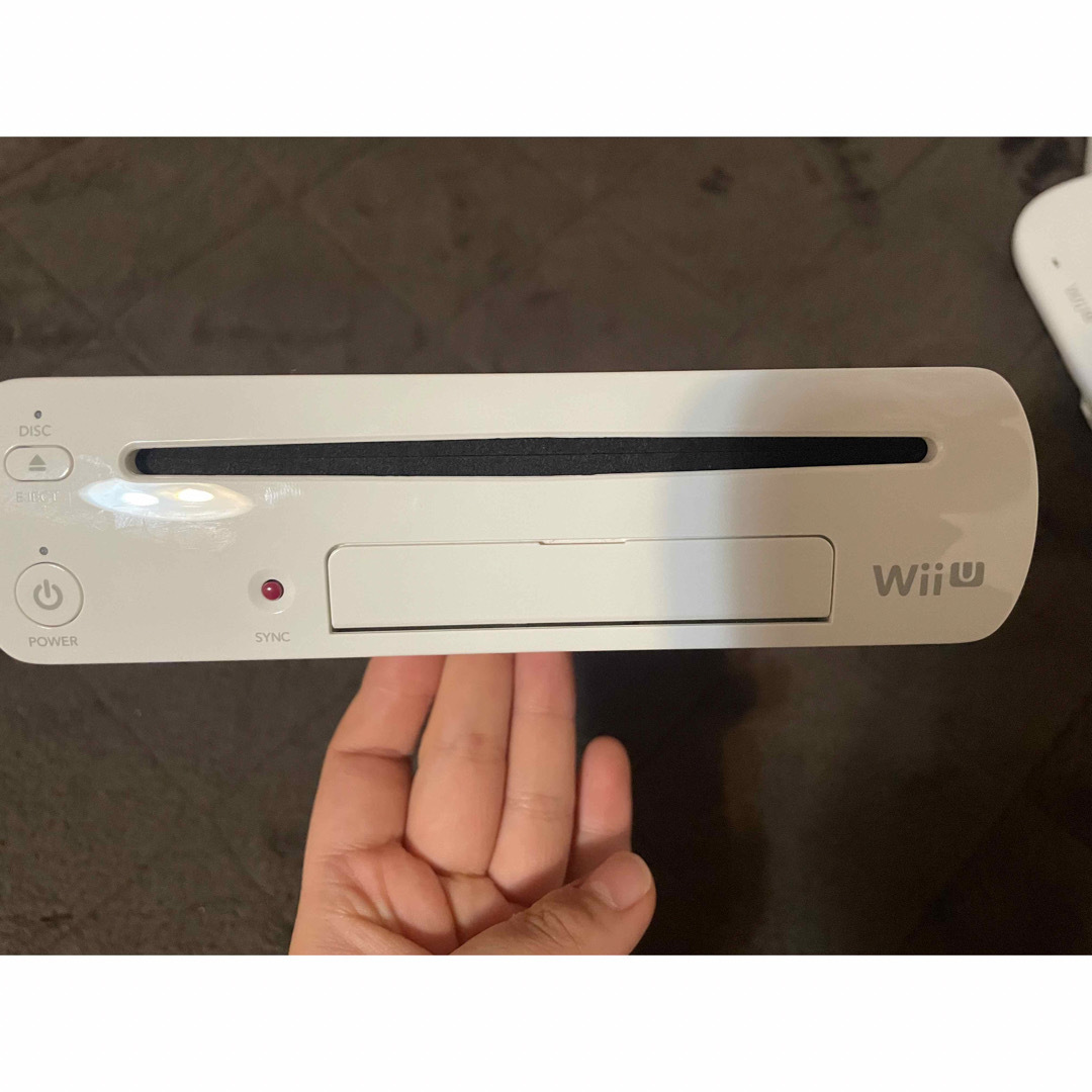☆美品 任天堂 WiiU本体&ソフト7本セット ☆美品 任天堂 WiiU本体&ソフト7本セット