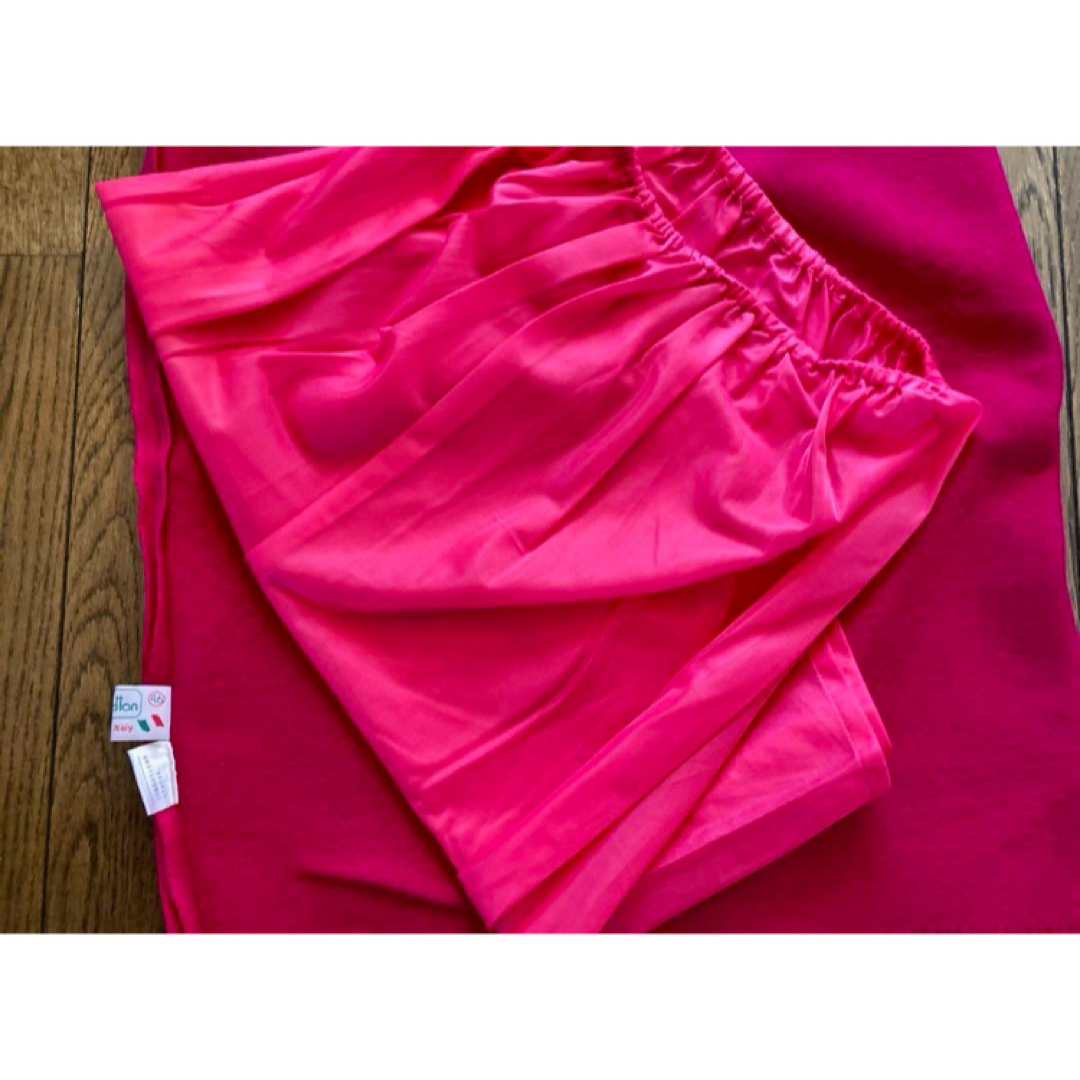 UNITED COLORS OF BENETTON.(ユナイテッドカラーズオブベネトン)の❤️ ユナイテッド　カラーズ　オブ　ベネトン Benetton スカート　❤️ レディースのスカート(ひざ丈スカート)の商品写真