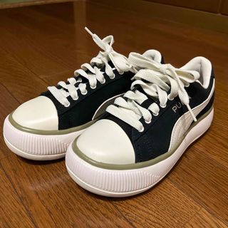 プーマ(PUMA)のPUMA プーマ　スウェード マユ インフューズ 厚底スニーカー 22cm(スニーカー)