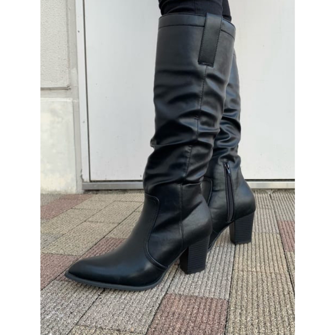 AZUL by moussy(アズールバイマウジー)のGATHER LONG BOOTS レディースの靴/シューズ(ブーツ)の商品写真