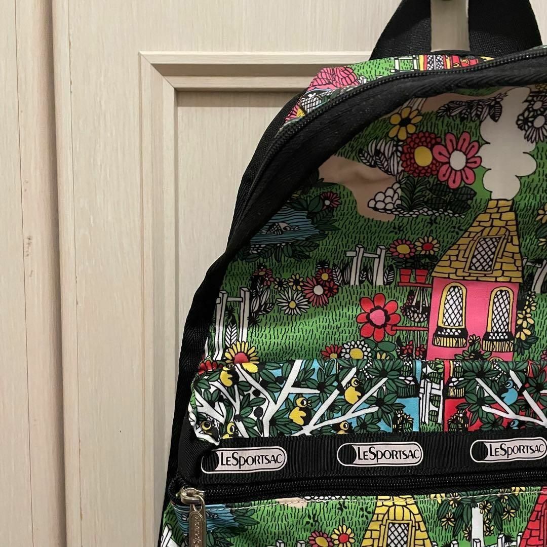 LeSportsac(レスポートサック)のレスポートサック LESPORTSAC レスポ リュック 花柄 フラワー レディースのバッグ(リュック/バックパック)の商品写真