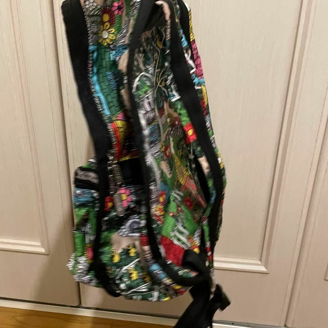 LeSportsac(レスポートサック)のレスポートサック LESPORTSAC レスポ リュック 花柄 フラワー レディースのバッグ(リュック/バックパック)の商品写真