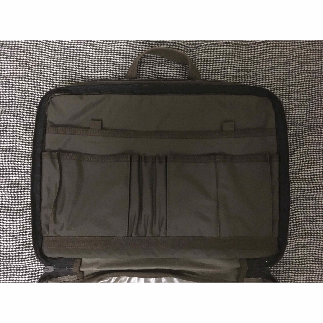 PORTER(ポーター)の【中古・美品】吉田カバン ポーター テンション 2WAYブリーフケース カーキ メンズのバッグ(ビジネスバッグ)の商品写真