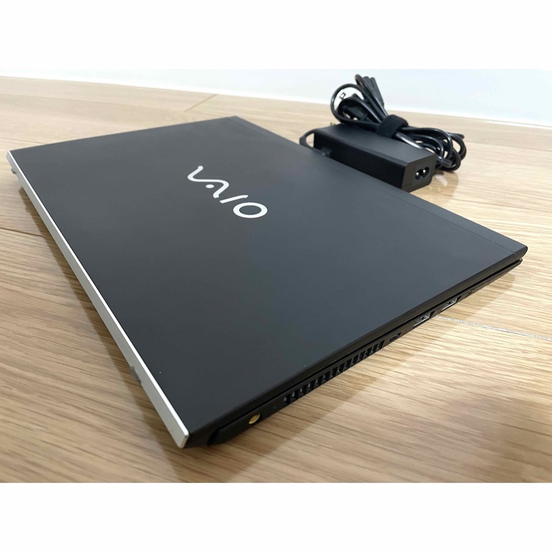 VAIO モバイルPC / Win10 / Core i5 /SSD 128GB