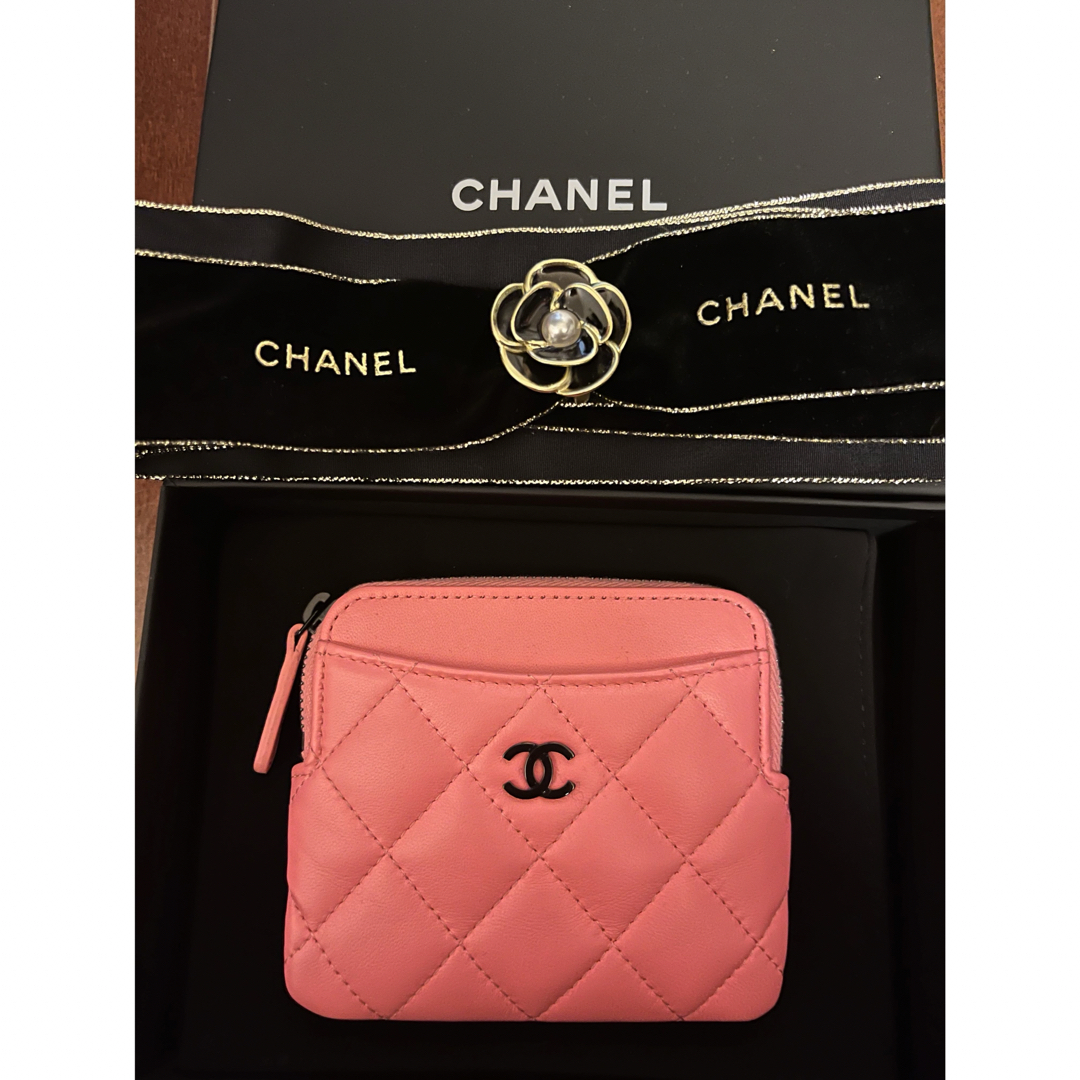 CHANEL(シャネル)のシャネルジップコインパース⭐︎ フラグメントケースミニウォレットCHANEL レディースのファッション小物(コインケース)の商品写真