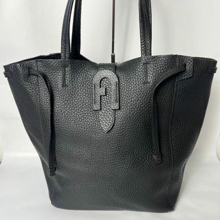 フルラ(Furla)の【美品】フルラ　ノーティラス　スリーク　ブラック　トートバッグ(トートバッグ)