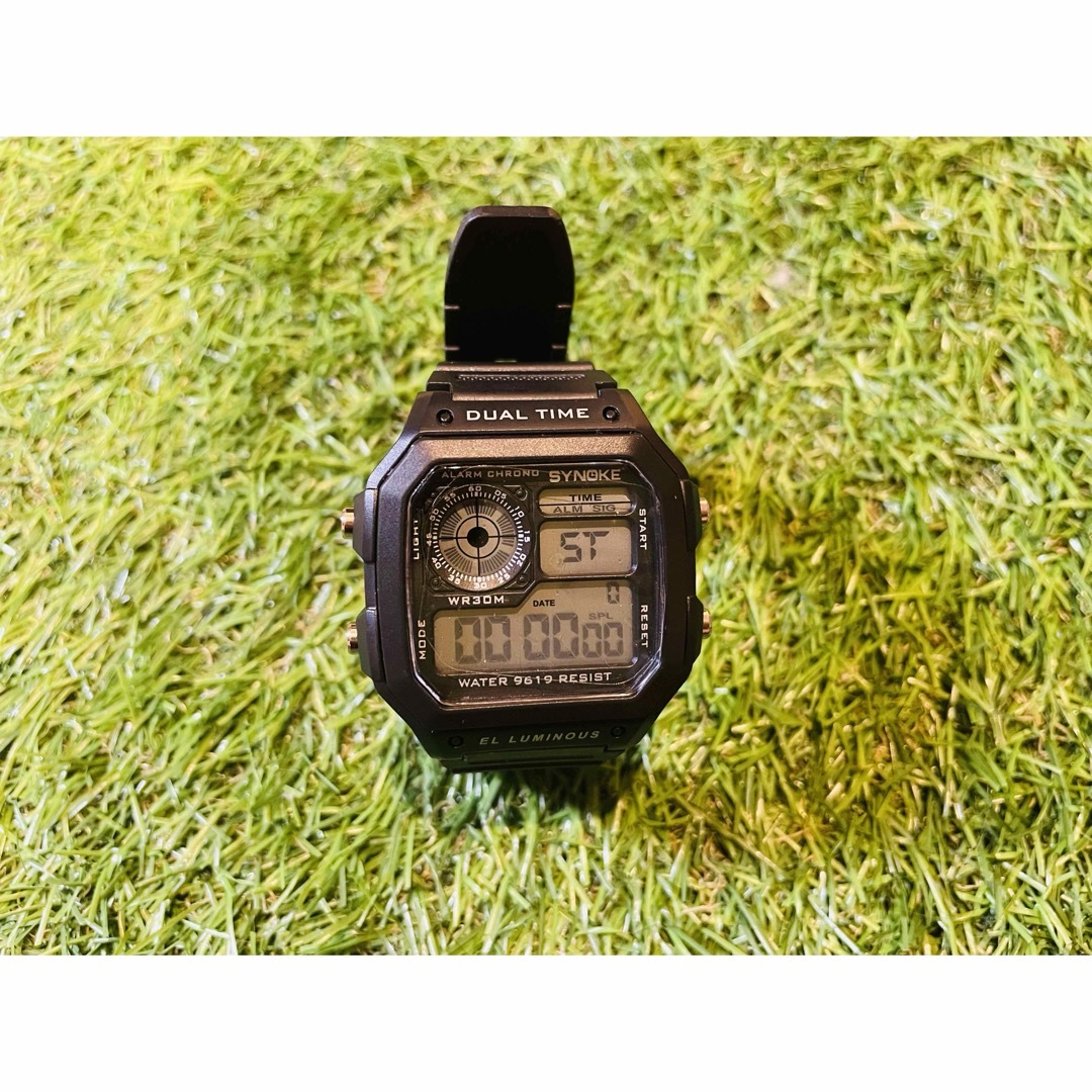 【未使用新品】 サッカー 審判 レフェリーウォッチ 時計 デジタル フットサル メンズの時計(腕時計(デジタル))の商品写真