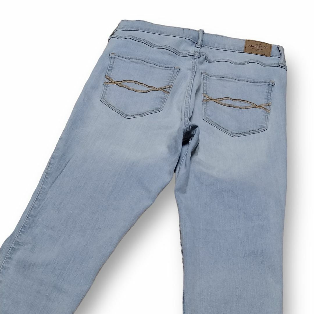 Abercrombie&Fitch(アバクロンビーアンドフィッチ)のAbercrombie&Fitch アバクロ 2S ハイライズ W26 ダメージ レディースのパンツ(デニム/ジーンズ)の商品写真