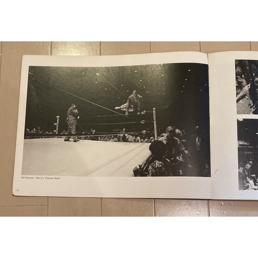 超貴重 洋書 レア 1971年ヒューストン プロレス 写真集 マスカラス ドリー
