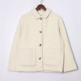 ユニクロ(UNIQLO)のユニクロ フリースジャケット ショートコート アウター キッズ 女の子用 150サイズ ホワイト UNIQLO(ジャケット/上着)