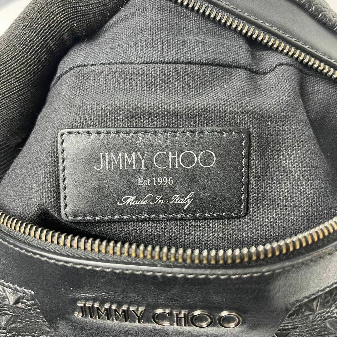 JIMMY CHOO(ジミーチュウ)の【美品】ジミーチュウ　スタッズ　ブラック　ボディバッグ　ショルダーバッグ レディースのバッグ(ボディバッグ/ウエストポーチ)の商品写真