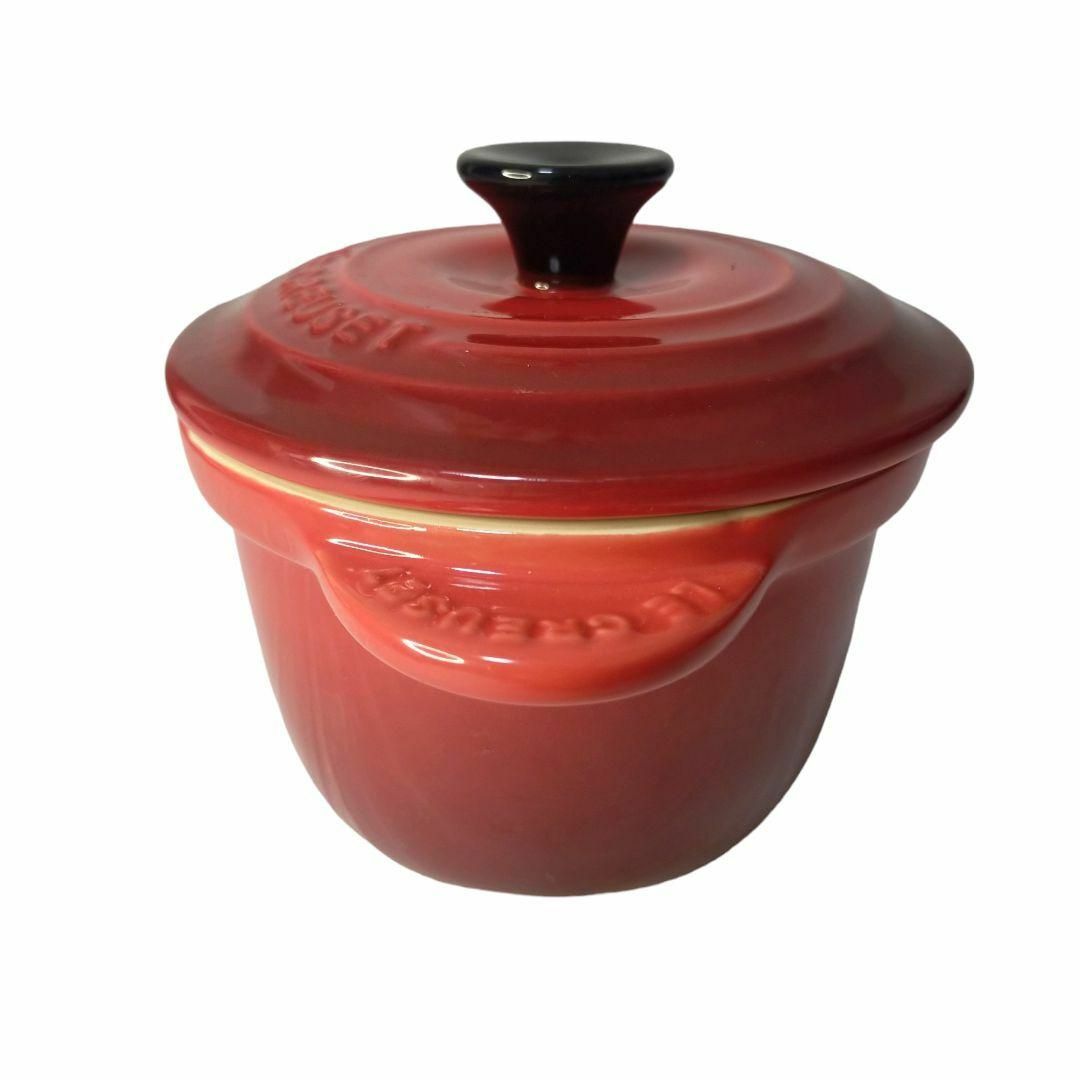 LE CREUSET(ルクルーゼ)のル・クルーゼ(Le Creuset) 耐熱容器 ミニ・ココット・チェリーレッド インテリア/住まい/日用品のキッチン/食器(食器)の商品写真