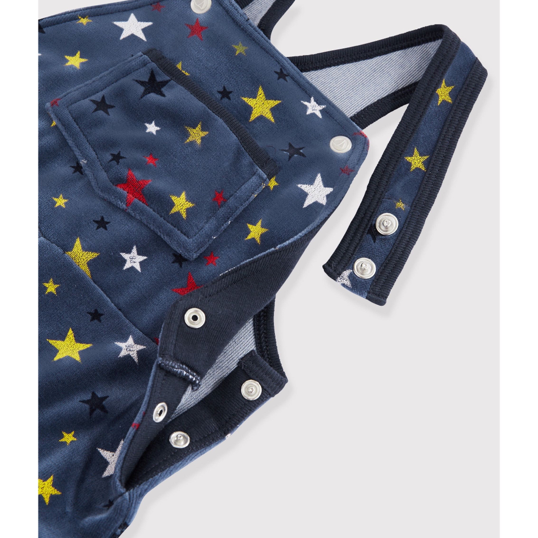 PETIT BATEAU(プチバトー)のプチバトー　サロペット　星プリント　ベロア素材　オーバーオール　スター キッズ/ベビー/マタニティのベビー服(~85cm)(ロンパース)の商品写真