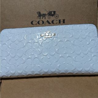 コーチ(COACH)のCOACH 長財布　型押しシグネチャー白(財布)