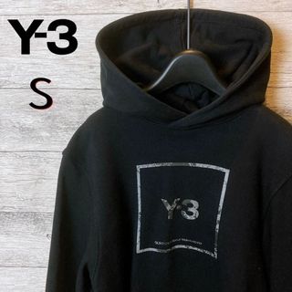 ワイスリー(Y-3)の即完売モデル　Y-3 パーカー　adidas センターロゴ　希少　プルオーバー(スウェット)