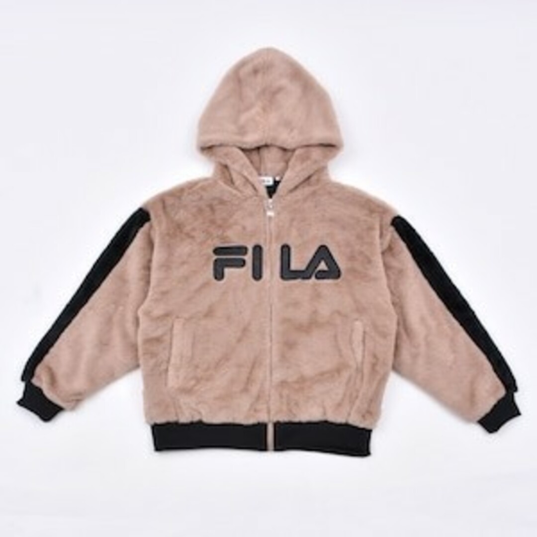 FILA(フィラ)の再値下げ　FILA フィラ　パーカー　ファー　フード付き　フードパーカー レディースのトップス(パーカー)の商品写真