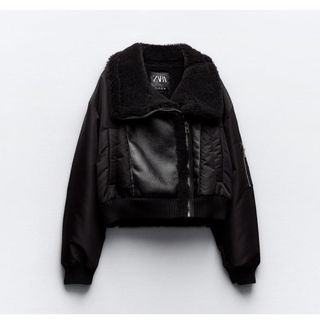 ZARA(ナイロン ・ ブルゾン)のフリマアイテム一覧 ZARA(ナイロン ・ ブルゾン)のフリマアイテム一覧