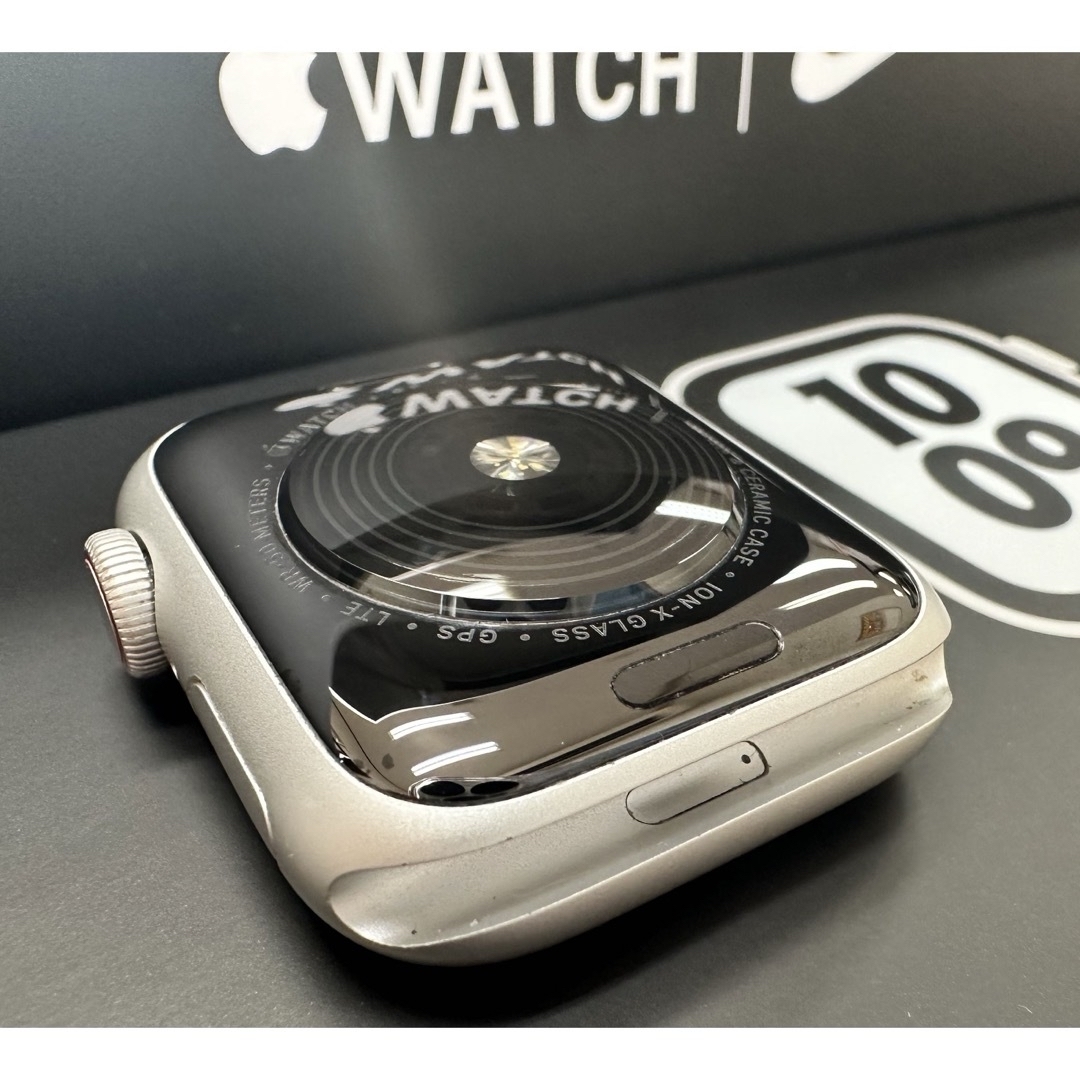 Apple Watch(アップルウォッチ)のApple Watch NIKE SE  40mm GPS+Cellular メンズの時計(腕時計(デジタル))の商品写真