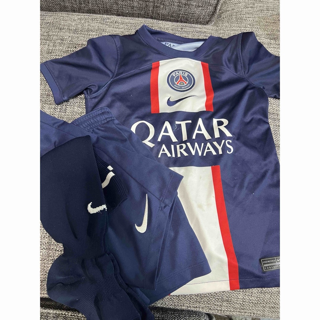 Paris Saint-Germain(パリサンジェルマン)のパリサンジェルマン　PSG 3点セット スポーツ/アウトドアのサッカー/フットサル(ウェア)の商品写真