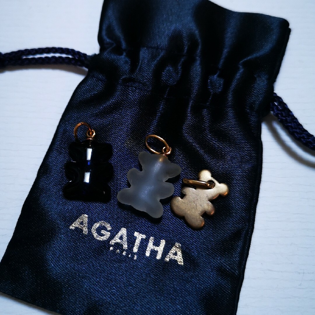 AGATHA(アガタ)のAGATHA🧸くま　チャーム　３種セット　袋つき レディースのアクセサリー(チャーム)の商品写真