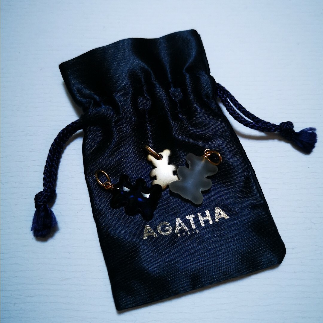 AGATHA(アガタ)のAGATHA🧸くま　チャーム　３種セット　袋つき レディースのアクセサリー(チャーム)の商品写真