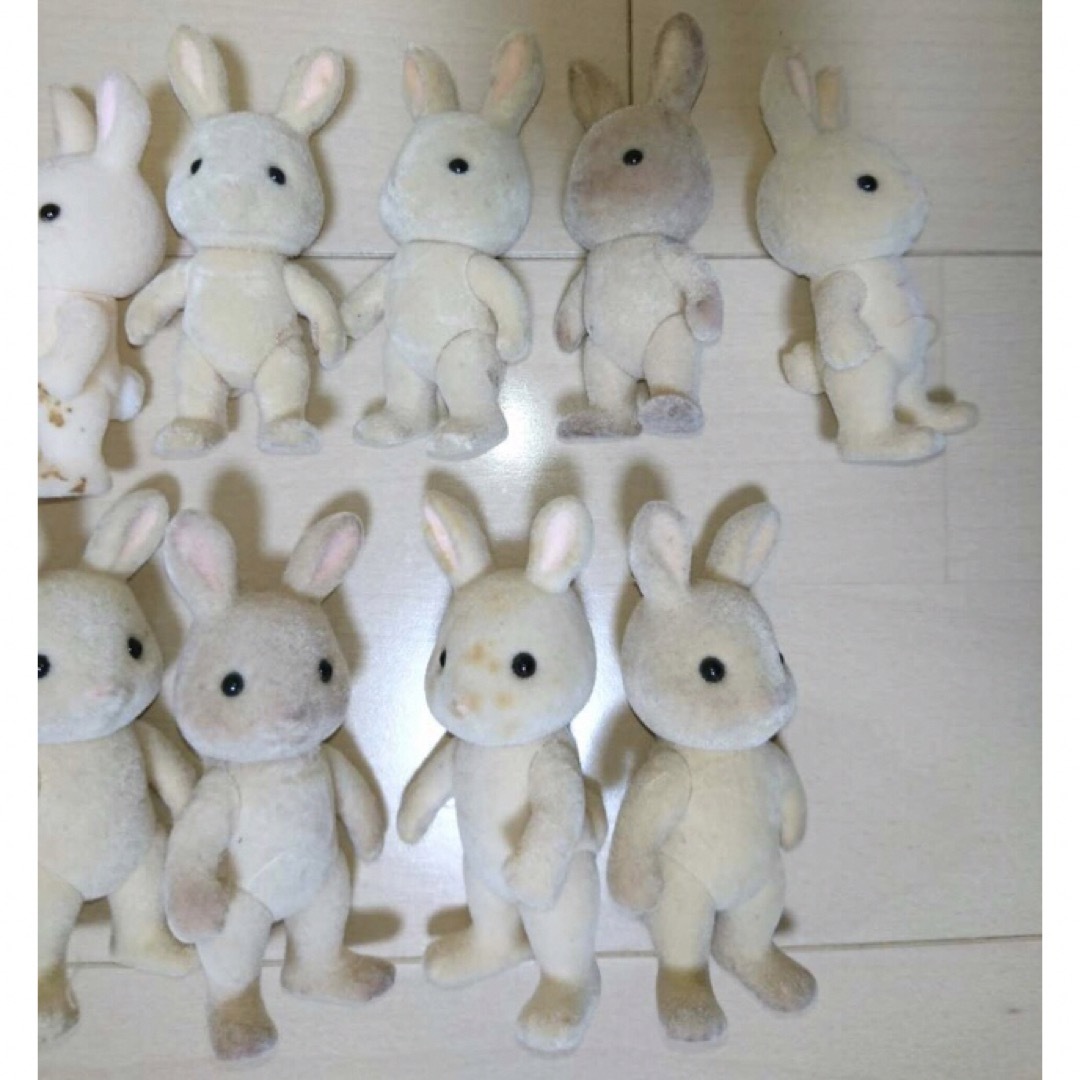 シルバニアファミリー(シルバニアファミリー)のシルバニアファミリー ジャンク 人形12体 みるくウサギ 女の子 他 レア エンタメ/ホビーのおもちゃ/ぬいぐるみ(キャラクターグッズ)の商品写真