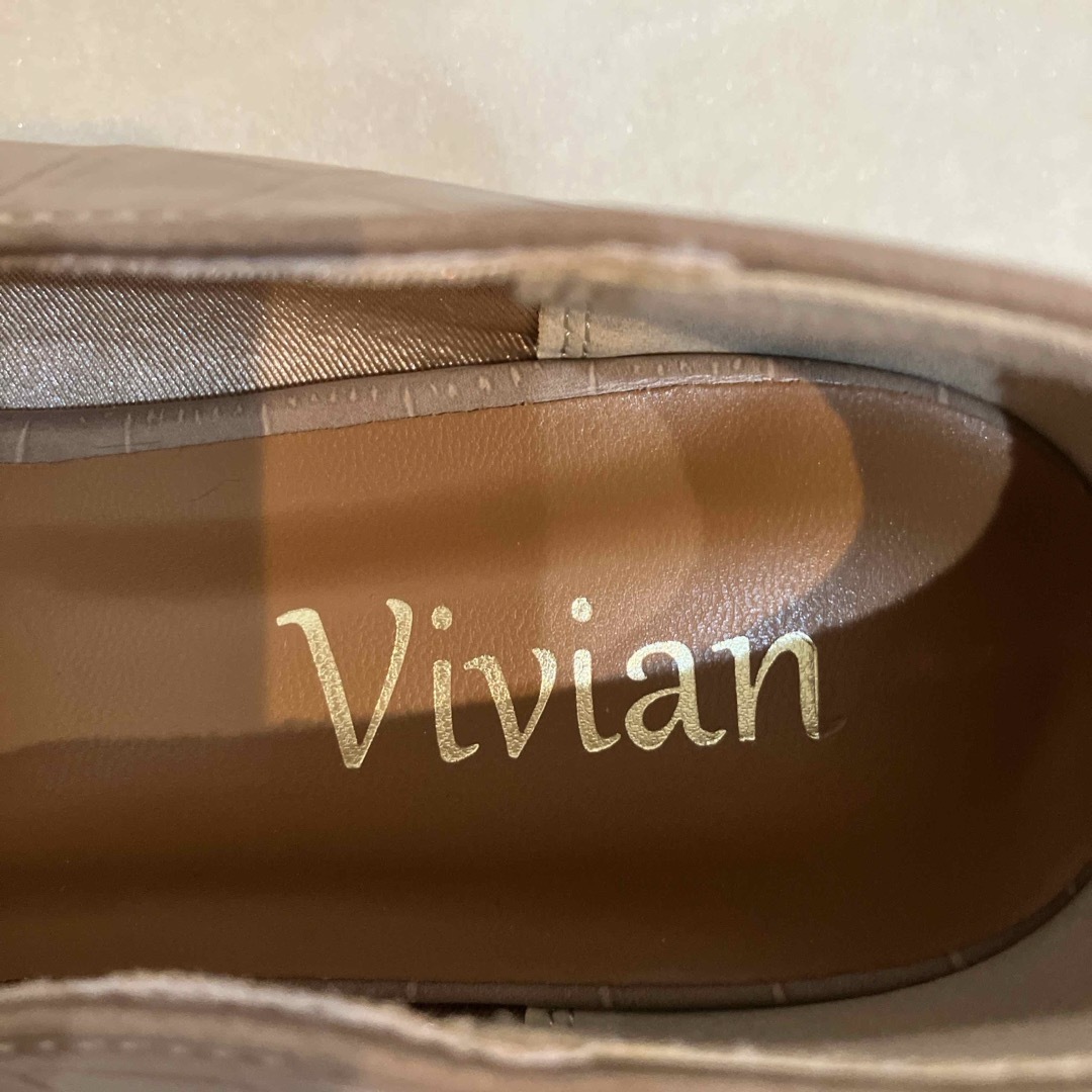 VIVIAN(ヴィヴィアン)の新品✨Vivian💫レディースローファー24㎝（L） レディースの靴/シューズ(ローファー/革靴)の商品写真