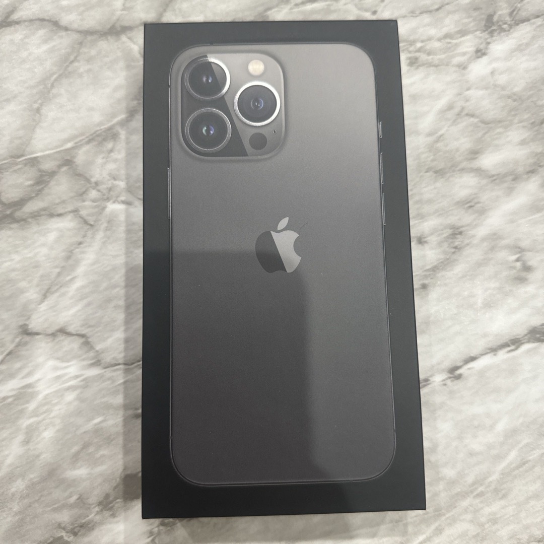 iPhone13pro black ケース スマホ/家電/カメラのスマホアクセサリー(iPhoneケース)の商品写真