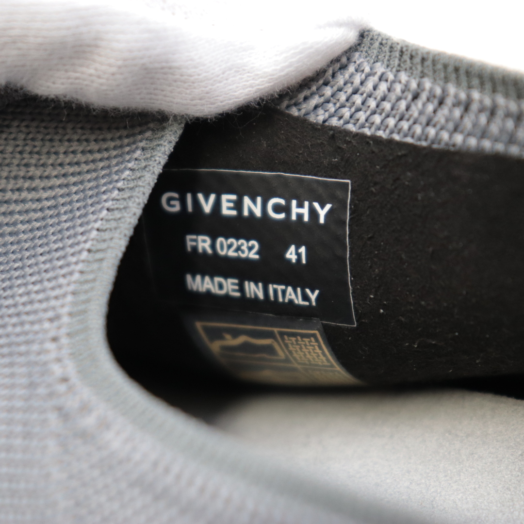 GIVENCHY(ジバンシィ)の美品 ジバンシィ 22年 TK-360 ニット ローカット スニーカー メンズ グラファイトグレー 41 ロゴプリント GIVENCHY メンズの靴/シューズ(スニーカー)の商品写真