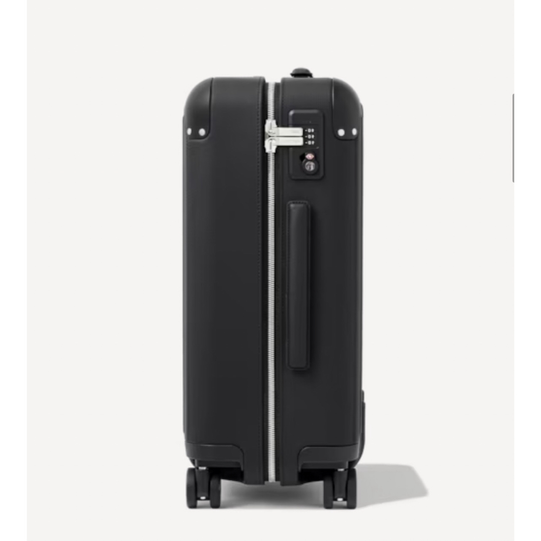 RIMOWA(リモワ)の【新品未使用】RIMOWA Distinct Cabin メンズのバッグ(トラベルバッグ/スーツケース)の商品写真