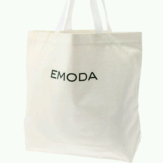 EMODA(エモダ)のtom♡様専用【新品・未使用・タグつき】EMODA♡A3キャンバストート レディースのバッグ(トートバッグ)の商品写真