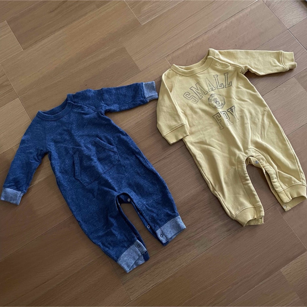 babyGAP(ベビーギャップ)のbaby GAPスウェットカバーオール70 ２枚セット キッズ/ベビー/マタニティのベビー服(~85cm)(カバーオール)の商品写真