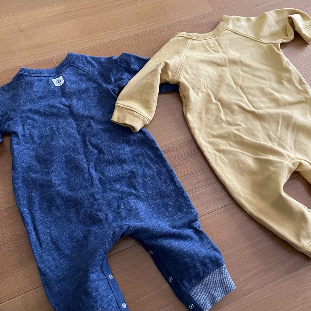 babyGAP(ベビーギャップ)のbaby GAPスウェットカバーオール70 ２枚セット キッズ/ベビー/マタニティのベビー服(~85cm)(カバーオール)の商品写真