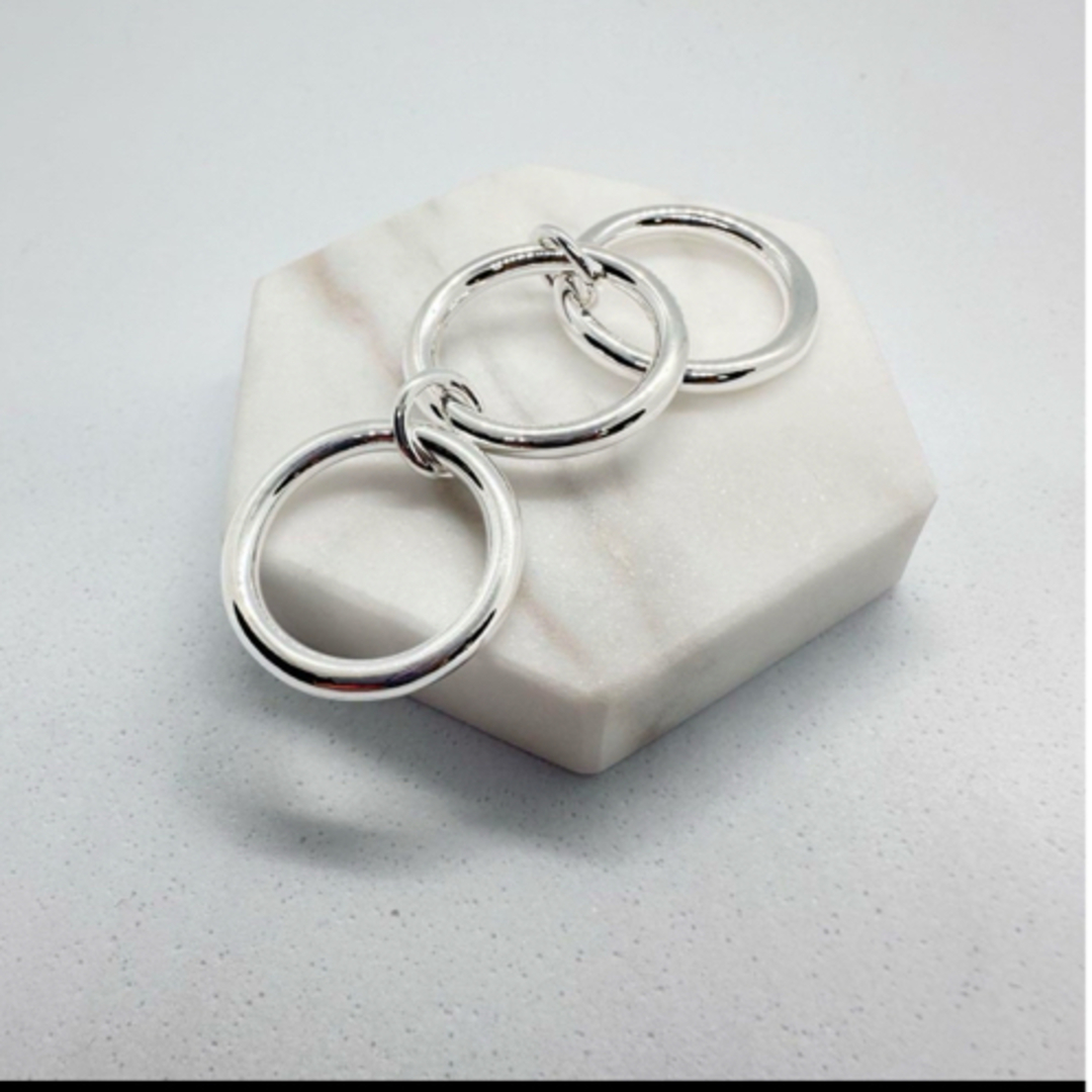 3連 リング 指輪 シルバー S925 スピネリキルコリン 好きにお勧め‼️ レディースのアクセサリー(リング(指輪))の商品写真