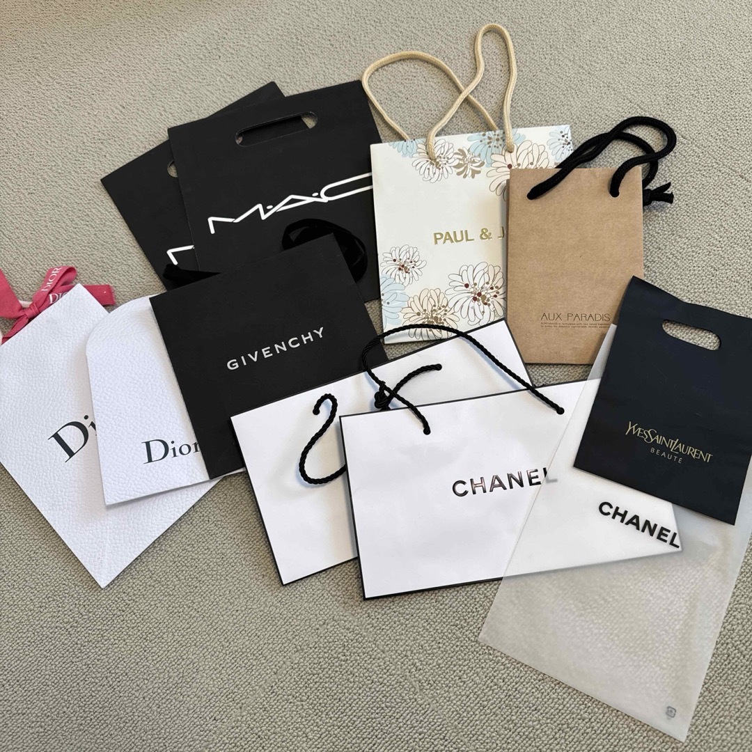 CHANEL(シャネル)のブランド ショップ袋 紙袋 まとめ売り レディースのバッグ(ショップ袋)の商品写真