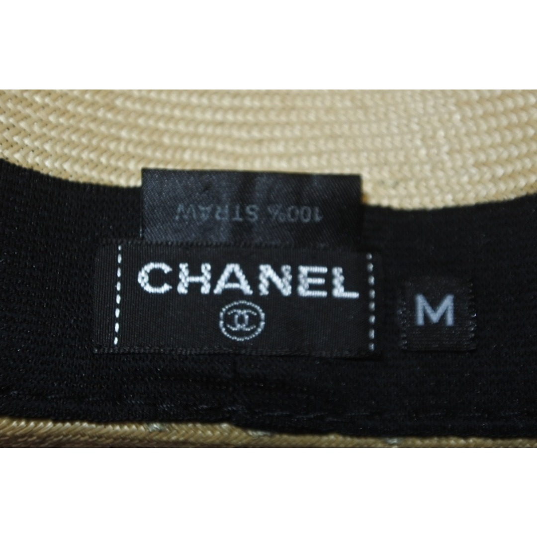 CHANEL(シャネル)の新品同様品 CHANEL シャネル ココマーク ストローハット ベージュ ブラック サイズM 中古 57216 レディースの帽子(ハット)の商品写真